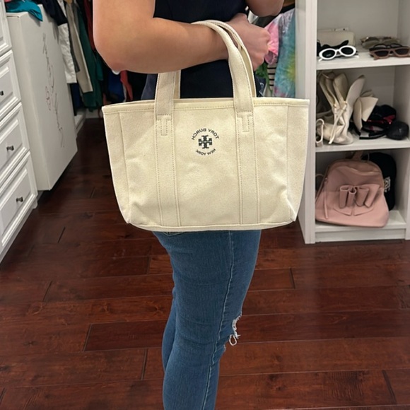 Tory Burch Signature Canvas Tote Bag - Picture 7 of 12